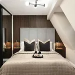 - Sleeps 2 - Royal Mile Close Edimburgo