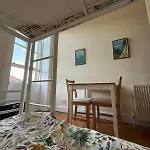 Flat, Arthur Seat View, Walking Distance To Castle Edimburgo