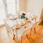 Apartamento Modern 2 Bed With Parking *