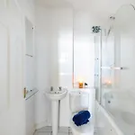 Bnbnova - 1br - By Castle - West End אדינבורו