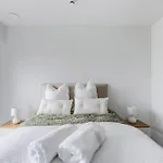 Bnbnova - Royal Mile & Castle - 3br 2ba Penthouse 아파트 *