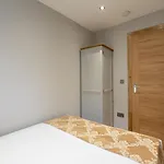 Elegant Stockbridge 3 Bdrm On The Canal Апартаменты *