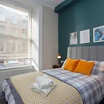 Old Town Modern Retreat - Near The Castle * Эдинбург