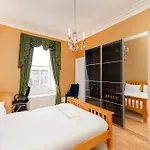 דירה Stylish Southside Flat Near Old Town