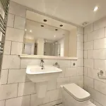 Lägenhet Stellar - 2 & 3 Bedroom Edinburg