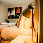 Modern 2 Bed With Parking * Edimburgo