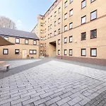 Meadow Court * Эдинбург