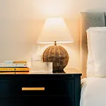 Apartamento Modern 2 Bed With Parking