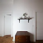 4 Bdrm Cosy By The Meadows *