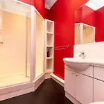Stylish Southside Flat Near Old Town * אדינבורו