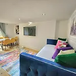 Lägenhet Stellar - 2 & 3 Bedroom Edinburg