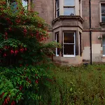 4 Bdrm Cosy By The Meadows *