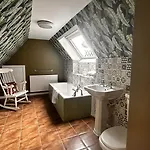 Aynetree 3* إدنبرة