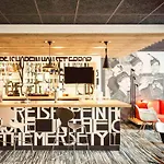 Hotel Ibis Centre Royal Mile 3*