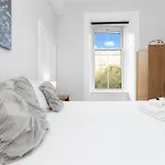 Modern Sleeps 6 Edimburgo