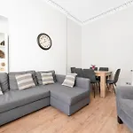 Modern Sleeps 6 公寓 *