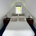 Carmichael Bed and breakfast