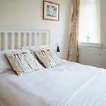 Bright Spacious 2 Bedroom In Stockbridge Apartment *