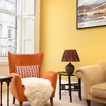 Joivy Chic And Spacious House At The Heart Of The Apartment *