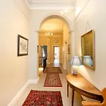 Joivy Chic And Spacious House At The Heart Of The Apartment
