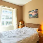 Charming 2bd Flat 10 Minutes To Castle * Edimburgo