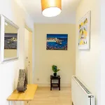 Charming 2bd Flat 10 Minutes To Castle * Edimburgo