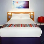 Hotel Travelodge Dreghorn 3*