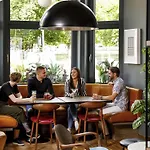Ibis Styles St Andrew Square Hotel 3*