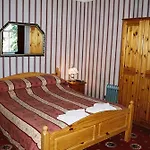 Cumberland Hotel 3*
