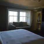 فندق مبيت وإفطار إدنبرة 4*