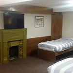Pensión Adelphi