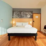 Hotel Ibis Centre South Bridge - Royal Mile 3*