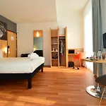 Ibis Centre South Bridge - Royal Mile Edinburgh