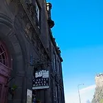 אכסניה Castle Rock - Adults Only *