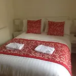 Ailsa 3* إدنبرة