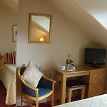 Sonas Konukevi Edinburgh
