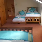 Penthouse Sleeps 11 * 爱丁堡