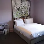 مبيت وإفطار إدنبرة فندق