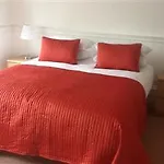 بيت ضيافة Ailsa