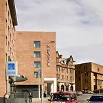 Novotel Centre 4*