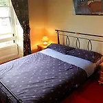 Argyle Backpackers