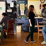 High Street - Over 18s Only, Backpackers Atmosphere (adults Only) Hostel