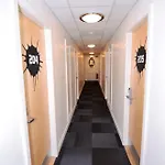 Hotel A&o 2*