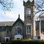 Victoria Park House *