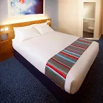 Travelodge Queen Street 3* Edimburgo