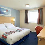 Hotel Travelodge Dreghorn 3*