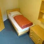 Metro Hostel *