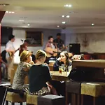Hotel A&o 2*