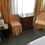 Dorstan House בית הארחה אדינבורו