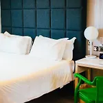 The On The Mile Hotel 4*